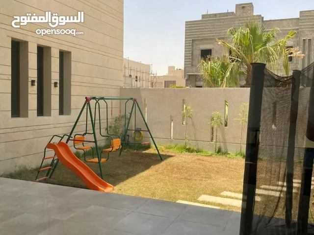 600 m2 4 Bedrooms Townhouse for Rent in Al Ahmadi Wafra residential