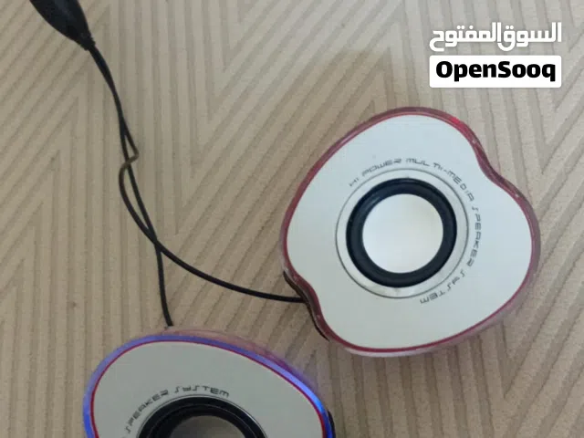 سماعات شكل تفاحة للبيع