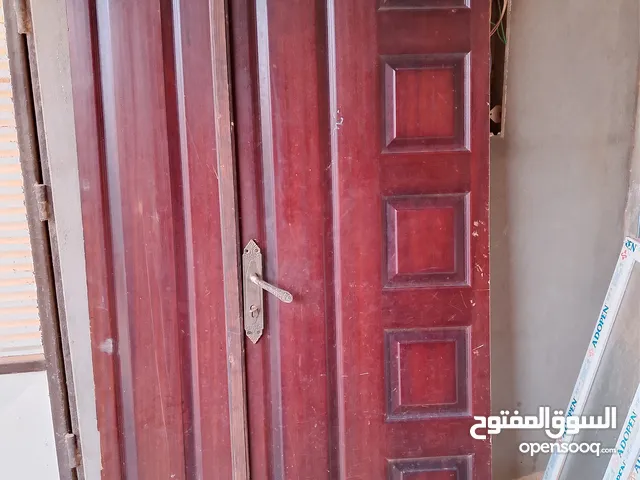 2 أبواب + 2 شبابيك