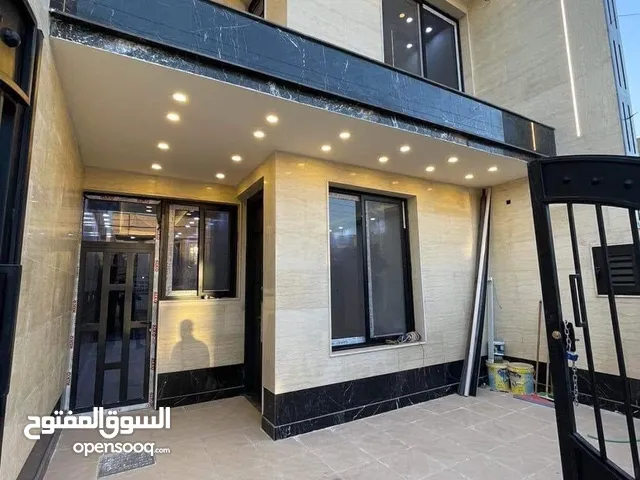150 m2 3 Bedrooms Townhouse for Rent in Baghdad Saidiya