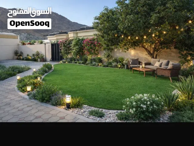 عشب صناعي  و حشيش صناعي مظلات و لعب اطفال