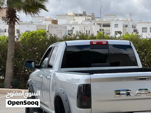 2014 دودج رام TRX