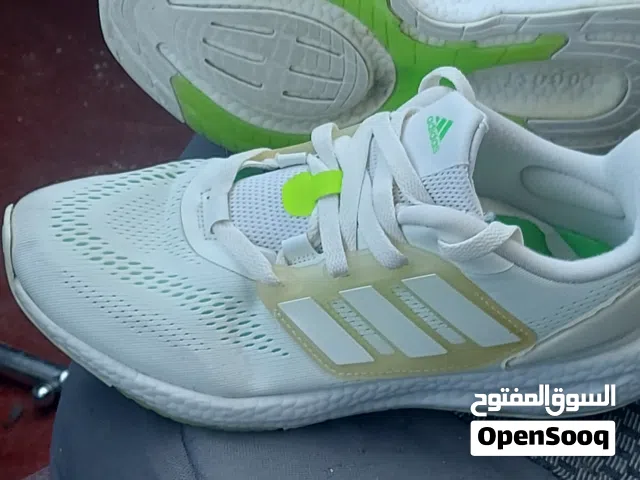 سبدروه أديداس خفيف الوزان   مقاس 40  ،مستعمل ونطيف