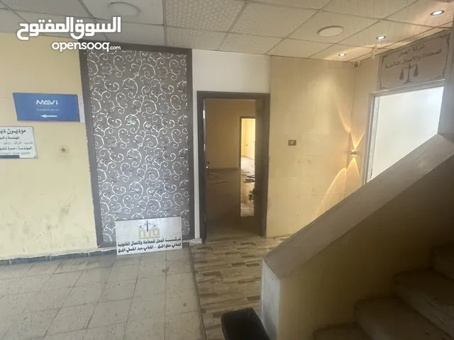 مكتب للإيجار