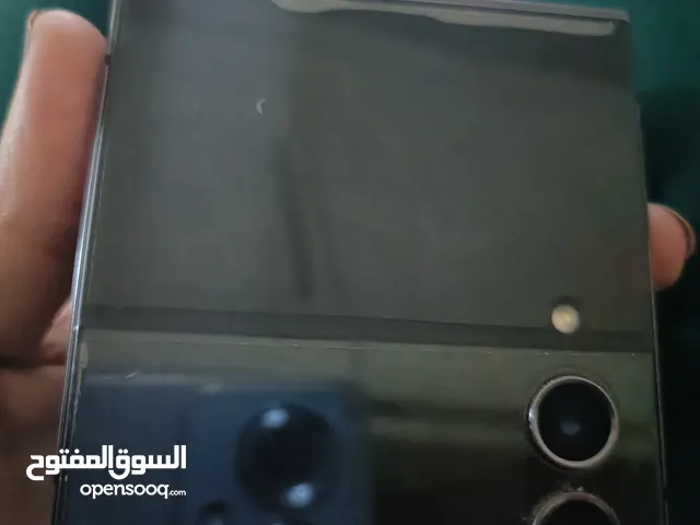 Samsung Galaxy Z Flip 4 512 GB in Giza