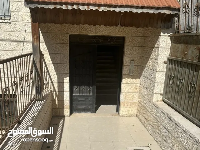 165 m2 3 Bedrooms Apartments for Sale in Tulkarm Al Hay Al Janobi