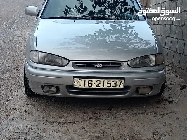 Hyundai Elantra 1994 in Ajloun