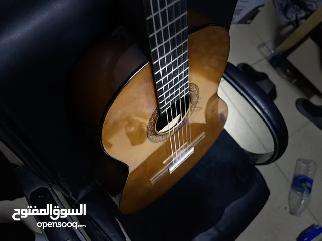 Yamaha Guitar ( very rarely used )