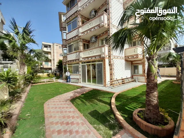 200m2 2 Bedrooms Apartments for Rent in Alexandria Maamoura