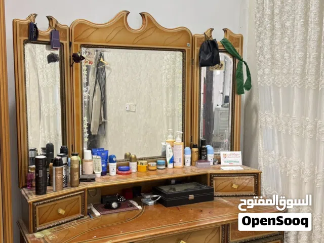 غرفة نوم ملكية كلاسيكية فخمة للبيع
