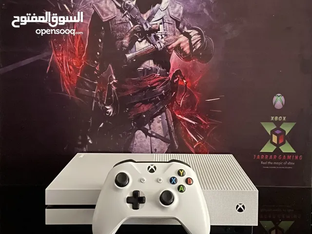 Xbox one s 1000 giga بحالة الجديد