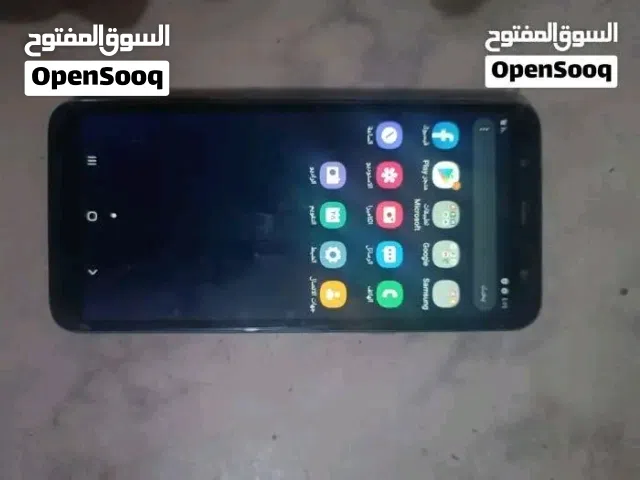 أسم جهاز Galaxy J8 سراي يتصل