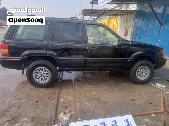 1994 Jeep Grand Cherokee Laredo A