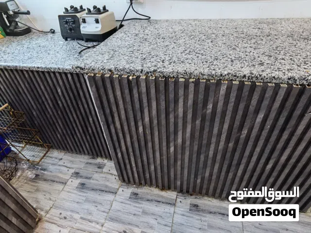 3طاولات رخام