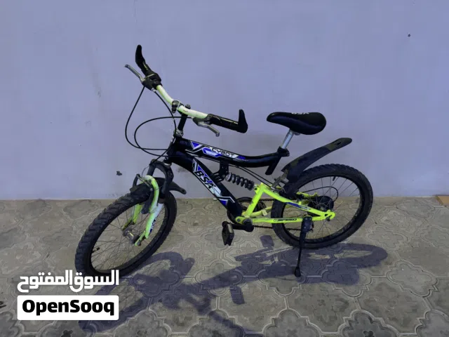 دراجة هوائية بحالة ممتازة للبيع