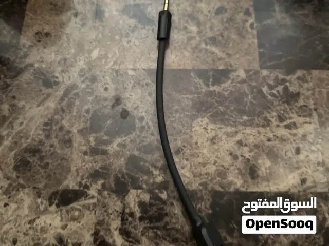 سماعت اتك شارك جديده ومافيه شي وتشتغل بلتوث وعلي السوني وكمان تشبك سلكي