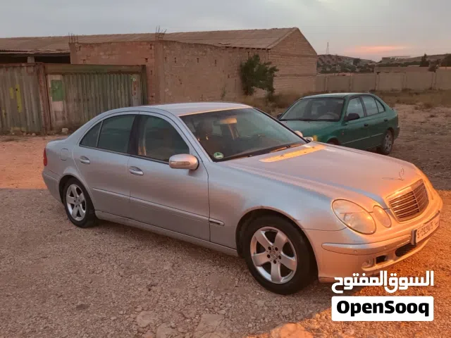 مرشيدس باشاء ما تشكي من شي و الحمد لله