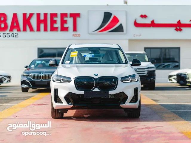 BMW IX3 creative version 2025