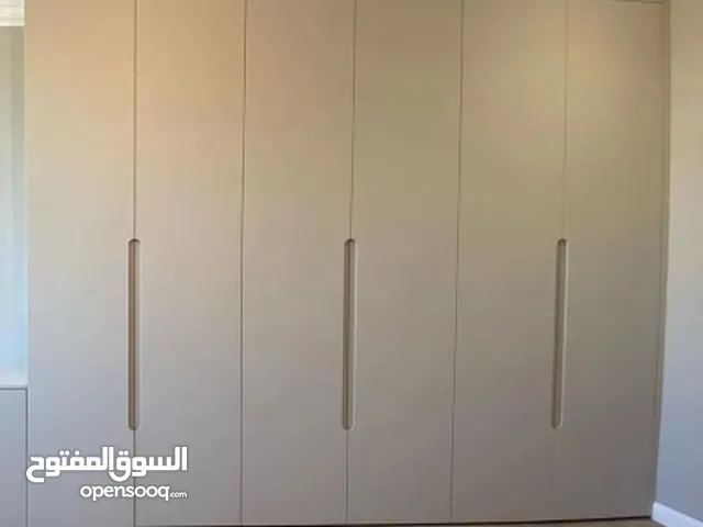 نجار الرياض لتفصيل الأبواب والدواليب