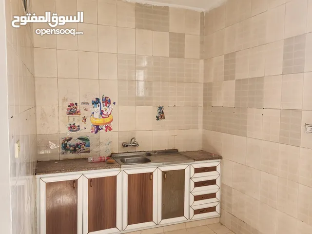 90 ft 2 Bedrooms Apartments for Rent in Amman Al-Mustanada