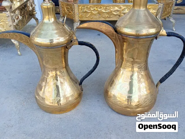 دلة حجم كبير ارتفاع 60 سنتيمتر نقش يدوي كامل