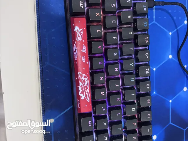 كيبورد هايبر اكس نظيف شغال مية بالمية