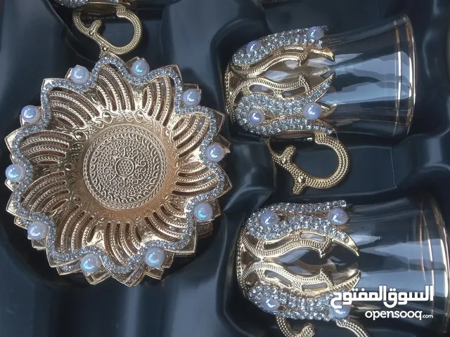 طقم كاسات شاي تركي.