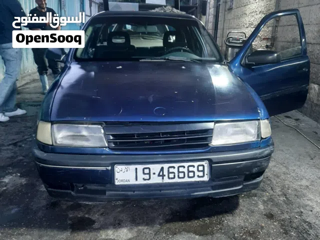 1992 أوبل فيكترا