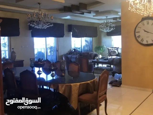 293 m2 4 Bedrooms Apartments for Sale in Amman Khalda