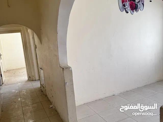 138 m2 4 Bedrooms Apartments for Sale in Irbid Al Barha