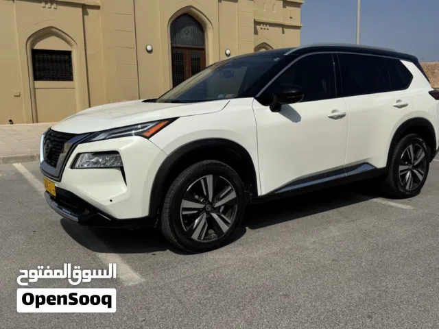 2021 نيسان روج SL
