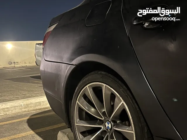 جنوط بي ام e60 2010 شكل الفل