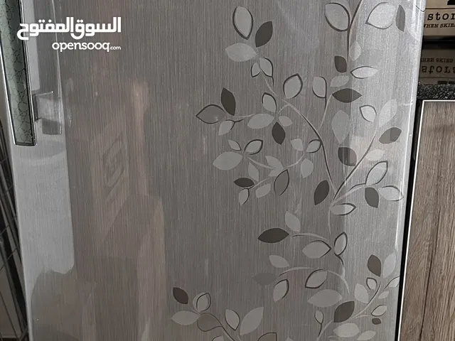 Used fridge (1.2 m) - single door