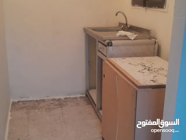 70 m2 1 Bedroom Townhouse for Rent in Tripoli Ain Zara