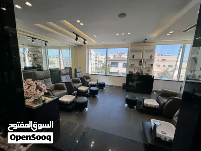 مركز عنايه للاضافر للبيع