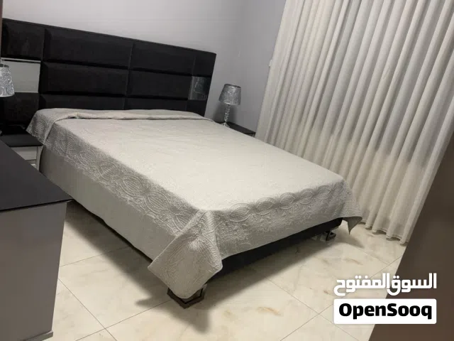 200 m2 3 Bedrooms Apartments for Rent in Amman Al Rawabi
