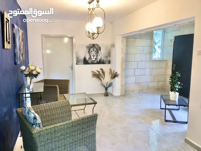 70 m2 Studio Apartments for Sale in Ramallah and Al-Bireh Al Tira
