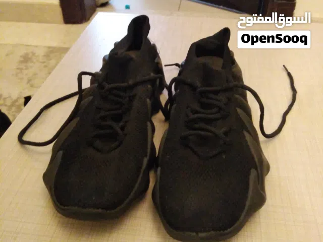 جواتي للبيع نوع جديد جميل الوصف مهم النوع نيكي برادا جداد بأفضل جودت اسعار خياليا