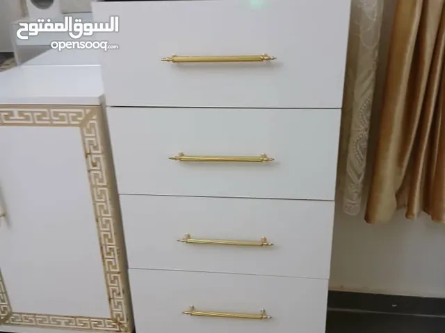 غرف نوم مع فرشة والبساط