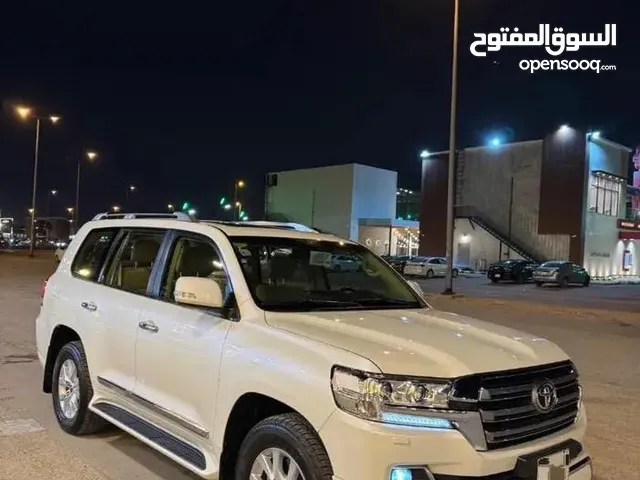 Used Toyota Veloz in Mecca