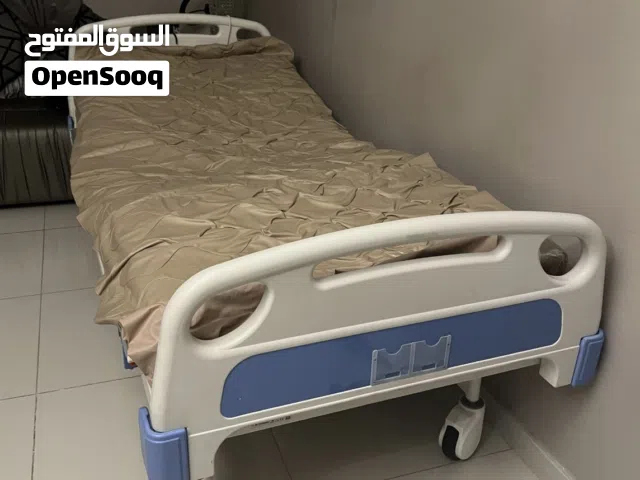 سرير مستعمل