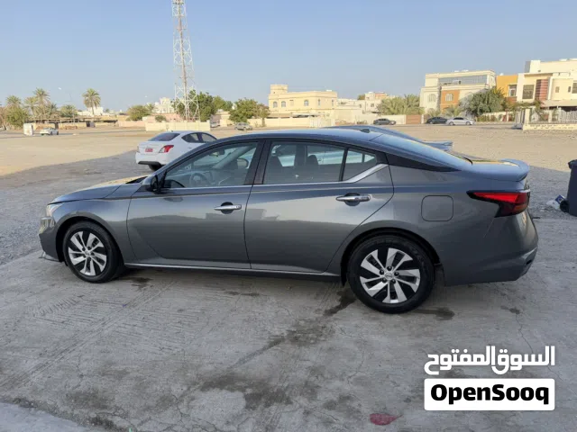 نيسان التيما 2019 نظيف جدا