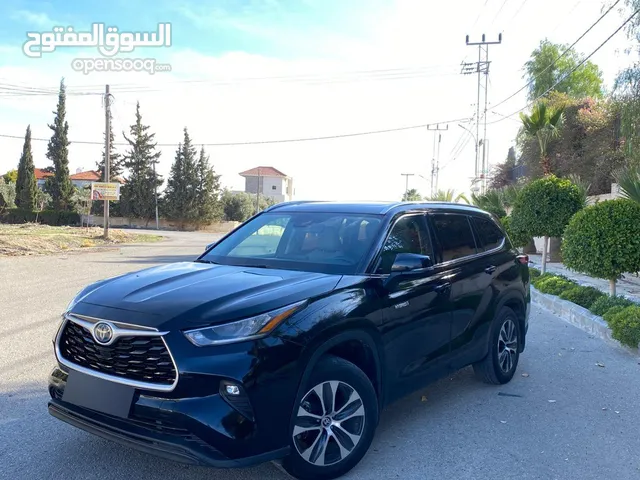 Used Toyota Highlander in Amman