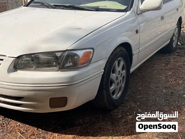 تويوتا كامري 2001