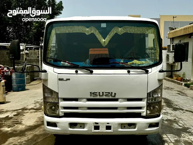 ايسوزو تيربو موديل 2014 صهريج ديزل 2000 جالون للبيع ISUZU TANKER DIESEL CAPACITY 2000IG