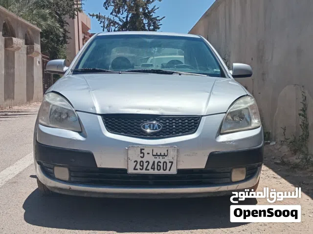 Used Kia Pride in Tripoli