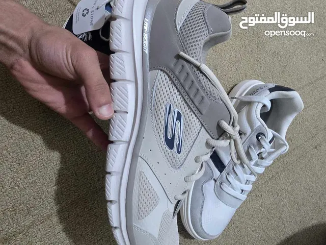 42 Sport Shoes in Amman