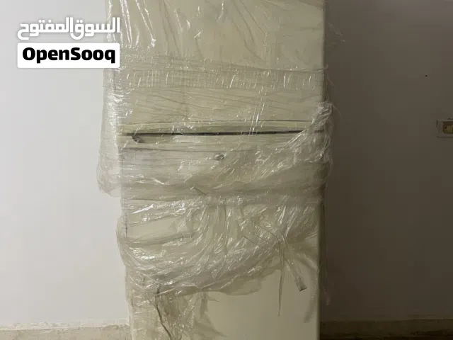 ثلاجة LG للبيع