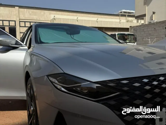 ازيرا مويل2023