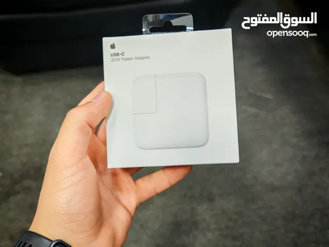 عضمة أبل اصليه 30 وط استخدام خفيف جدا عضمه وكااااله